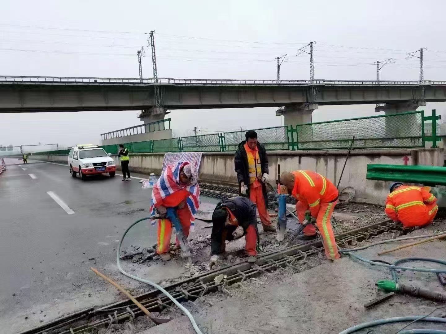 偏关桥梁伸缩缝抢修料